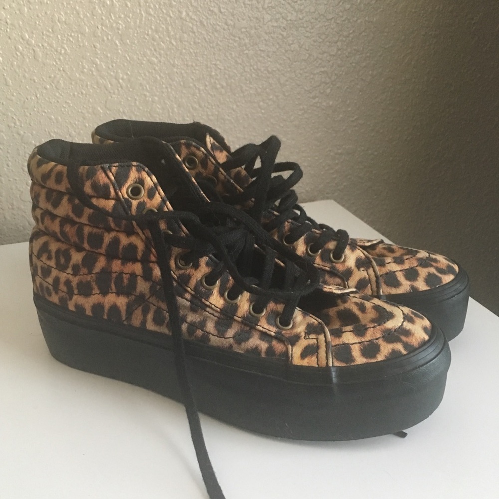 Vans leopard platforms